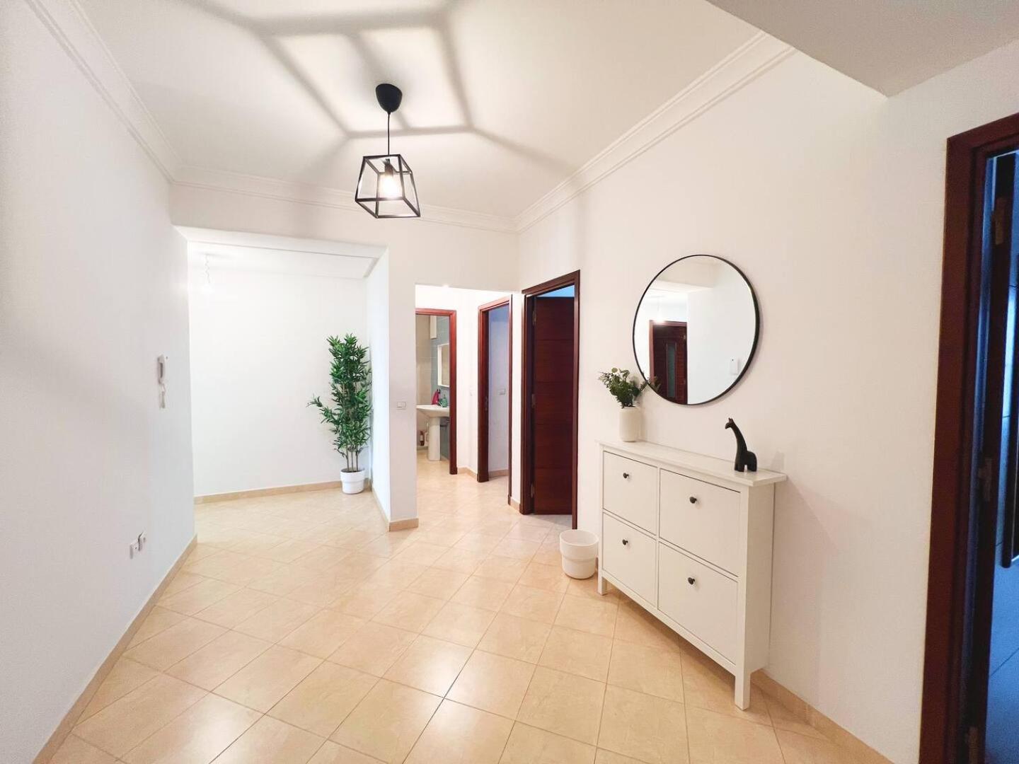 Cosy & Convenient 2-Bed Apartment In Playa Tangeri Esterno foto